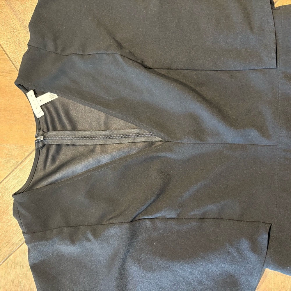 Leith Black V-Neck Romper Size M - Picture 4 of 9